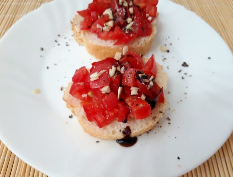 Pan tomaca