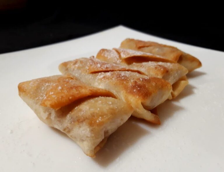 Конвертики из лаваша с яблоками