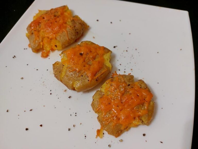 Давленный картофель в духовке