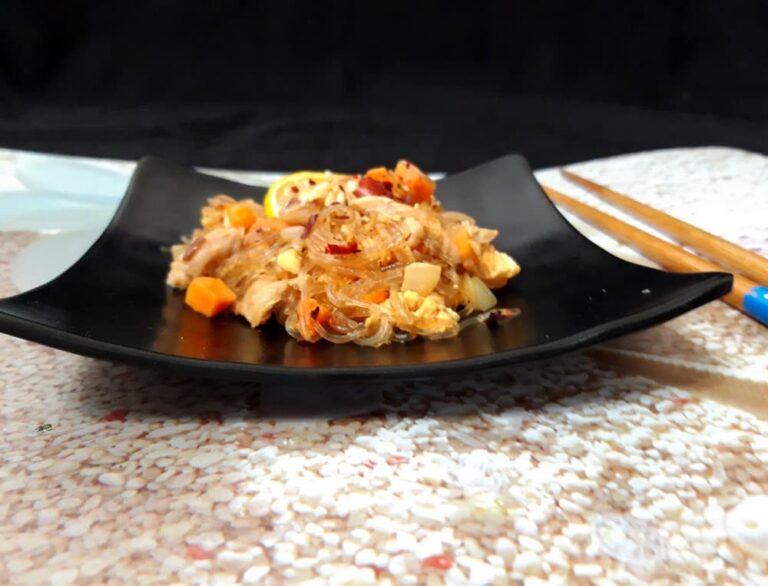 Фунчоза с курицей