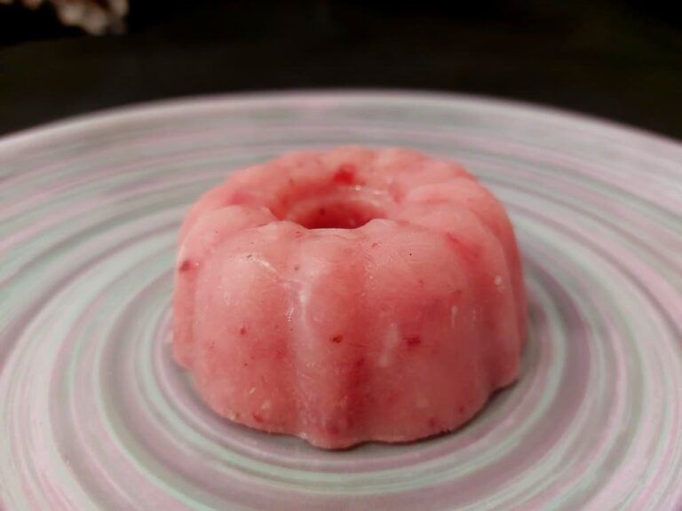 Мороженое из клубники и дыни