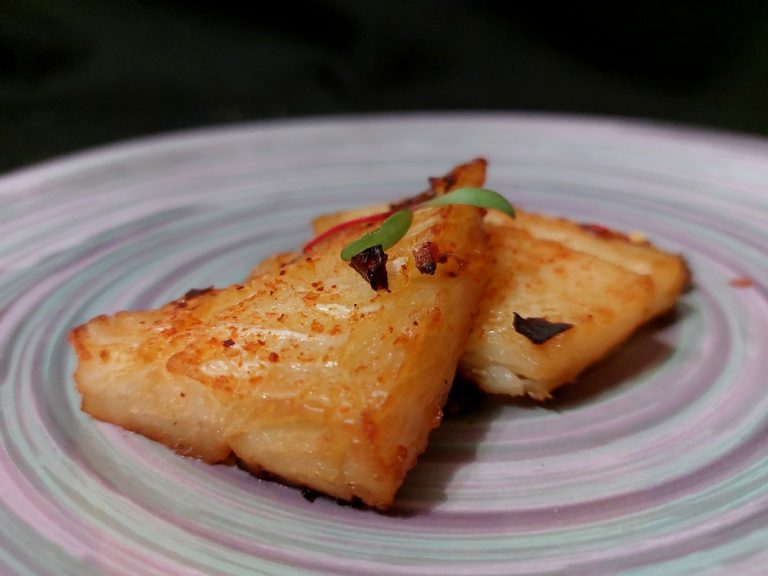 Fish in honey and soy sauce