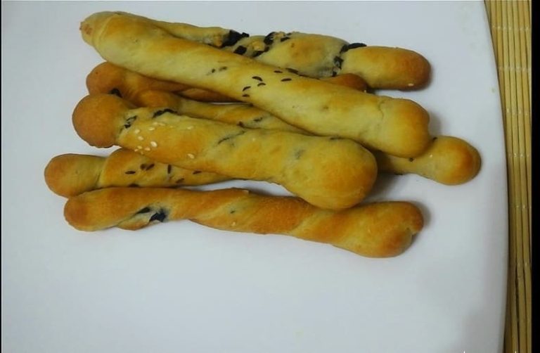 Italian grissini bread sticks