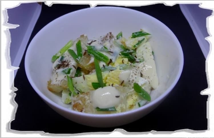 Картофельный салат с яйцом