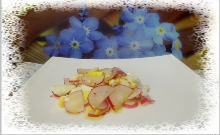 Салат из редиса с яйцом
