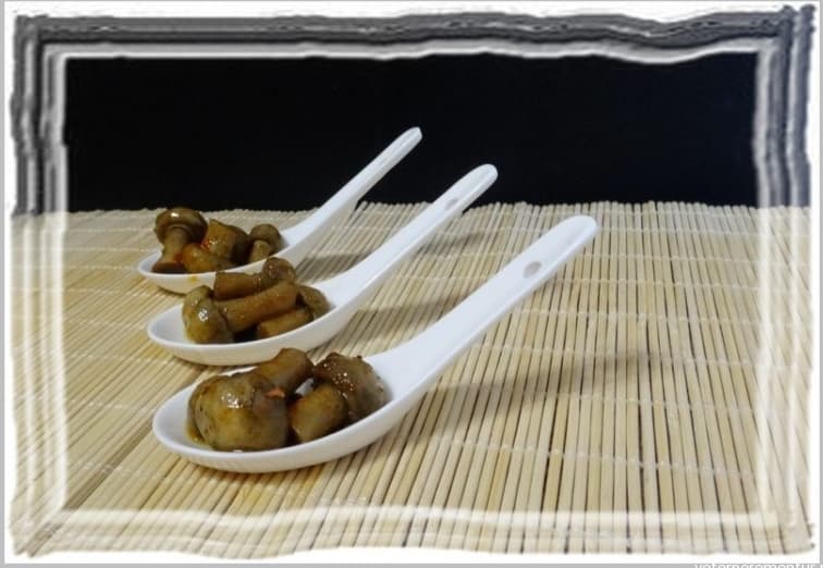 Маринованные шампиньоны по-корейски