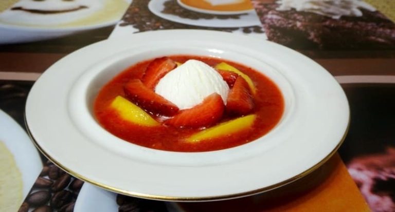 Peach Melba