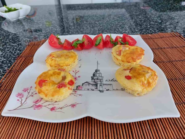 Omelet in muffin molds