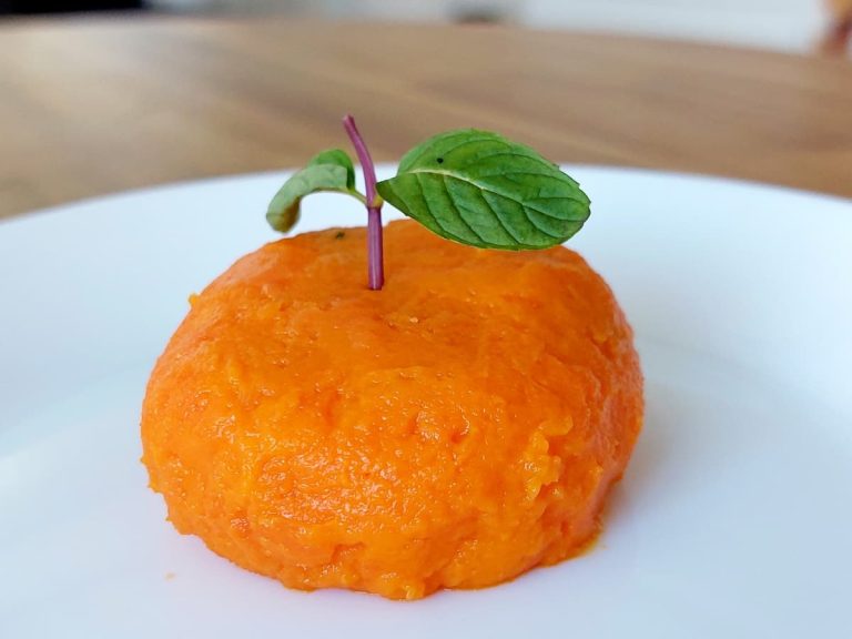 Закуска с сельдью Мандарин