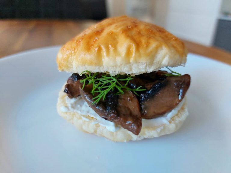 Mushroom and puff pastry appetizer