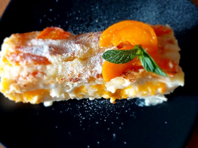 Apricot Coconut Crinkle Fillo Pie