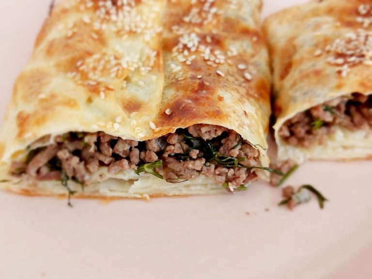 Kiymali Borek