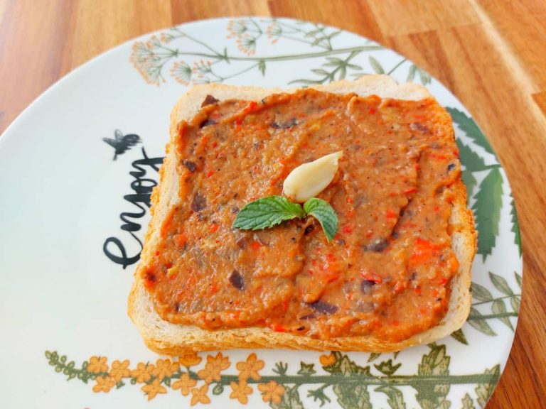 Baked Eggplant and Pepper Spread