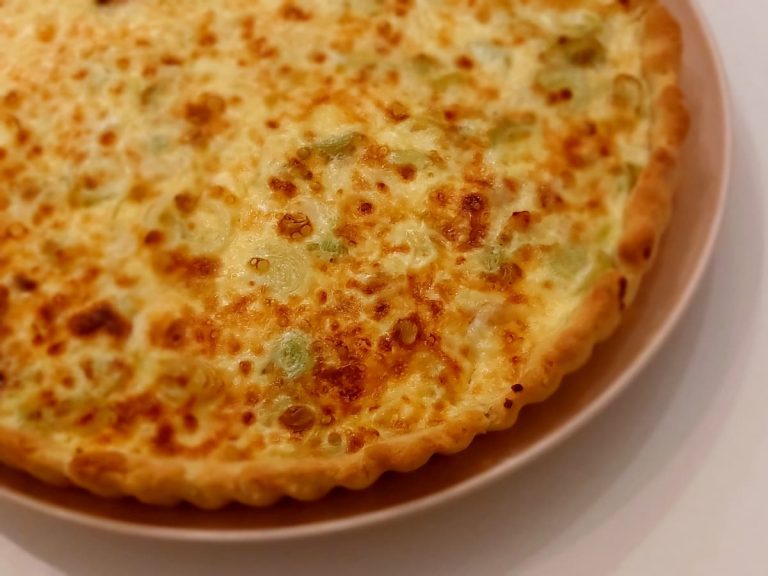 Quiche with leeks