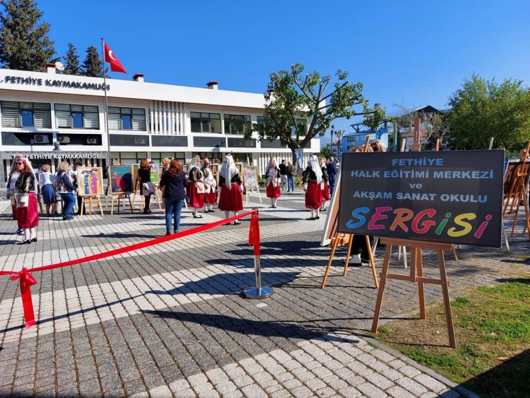 Picture exhibition