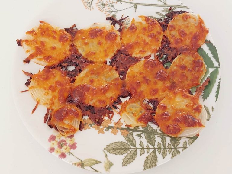 Чипсы из лука и сыра