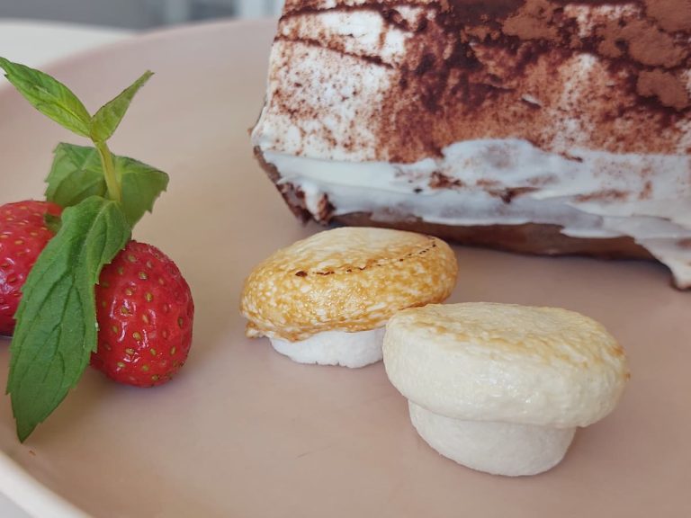 Грибы из маршмеллоу