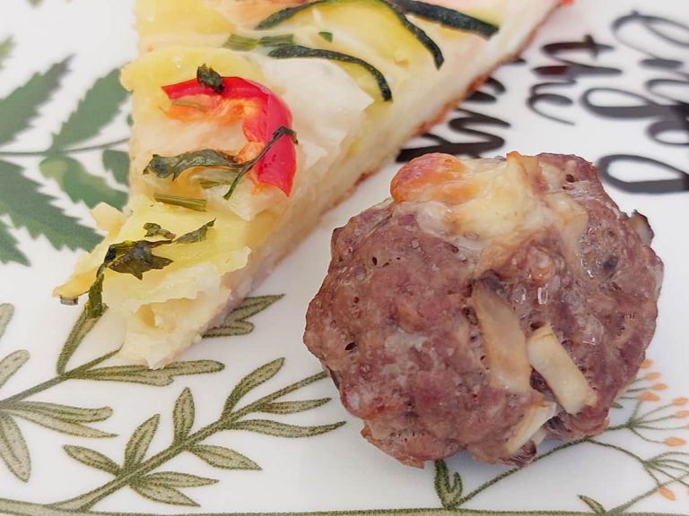 Шарики из фарша с грибами