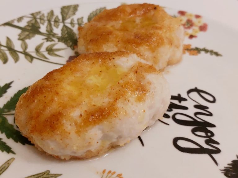 Сочные куриные котлеты