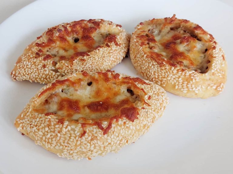 Поача (Poğaça) с фаршем