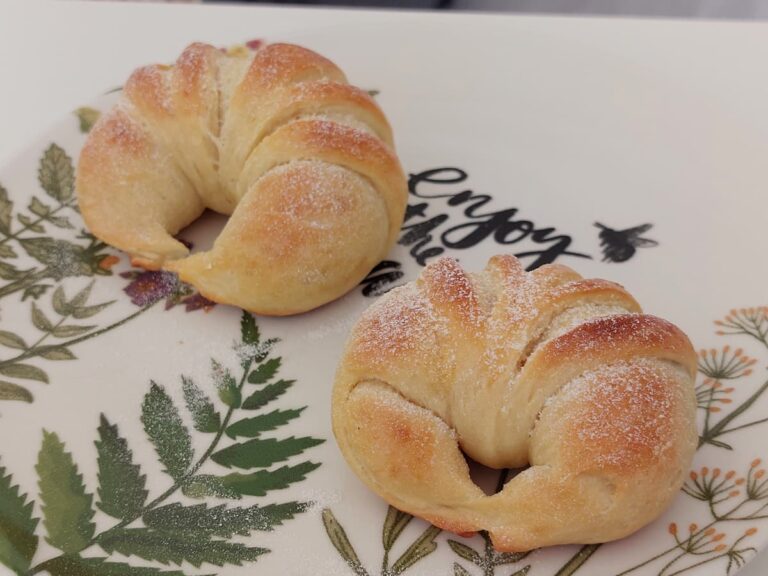 Булочки с голубикой